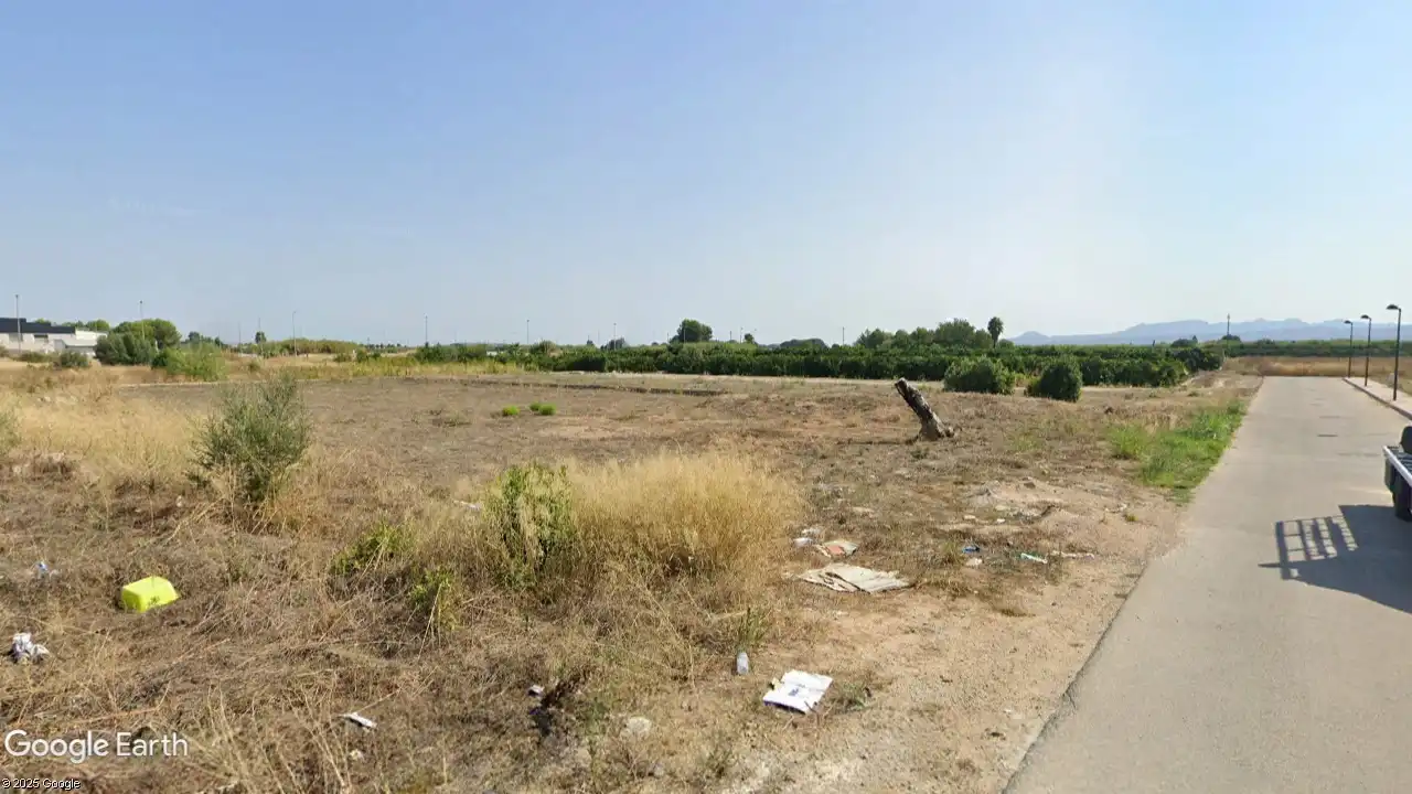 Rural land for sale in Carrer Adolf Albuixech 173, imagen 4