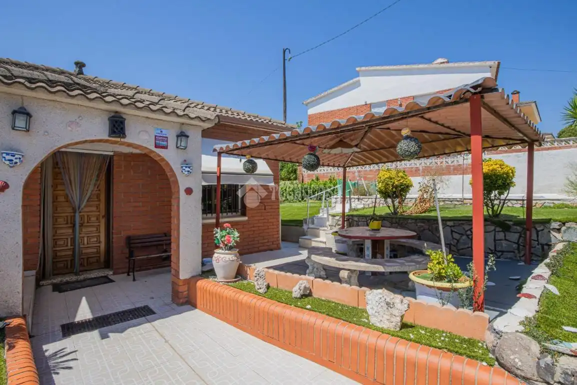 Terraza de Casa o chalet en venta en Rubí