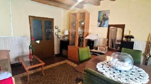 Foto 5 de Casa adosada en venta en Alberto Dorrego, Almenara de Tormes, Salamanca