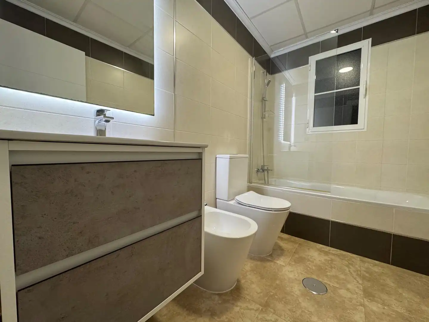 Bathroom of Detached homes for sale in Fortuna  with Air Conditioner, Terrace and Storage room