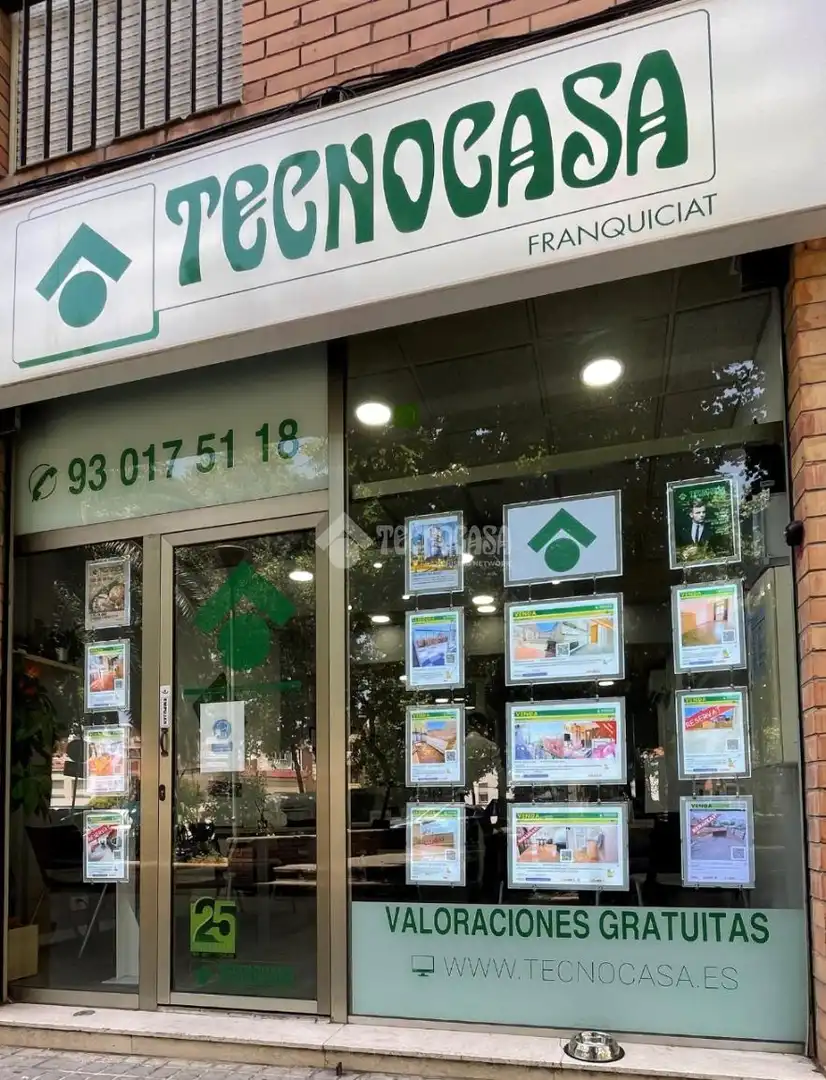 Vista exterior de Pis en venda en Badalona