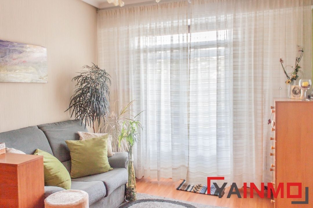 Vista exterior de Pis en venda en Vitoria - Gasteiz amb Calefacció i Terrassa