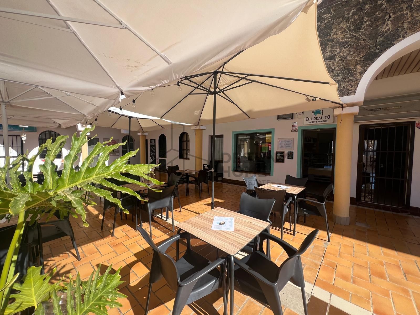 Terrace of Premises for sale in La Oliva