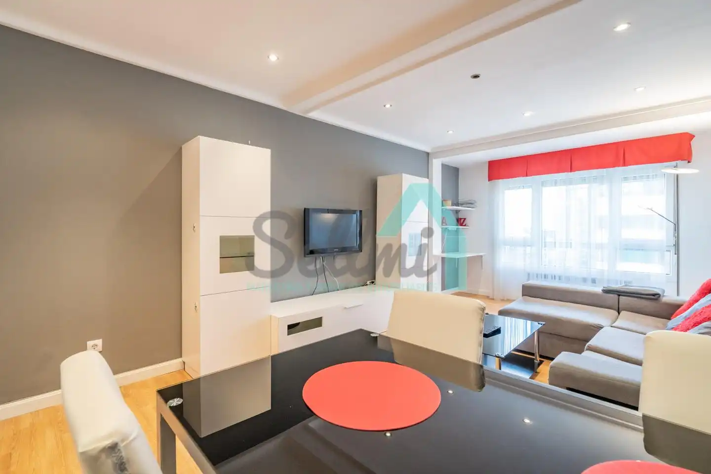 Sala de estar de Piso de alquiler en Oviedo  con Calefacción y Amueblado