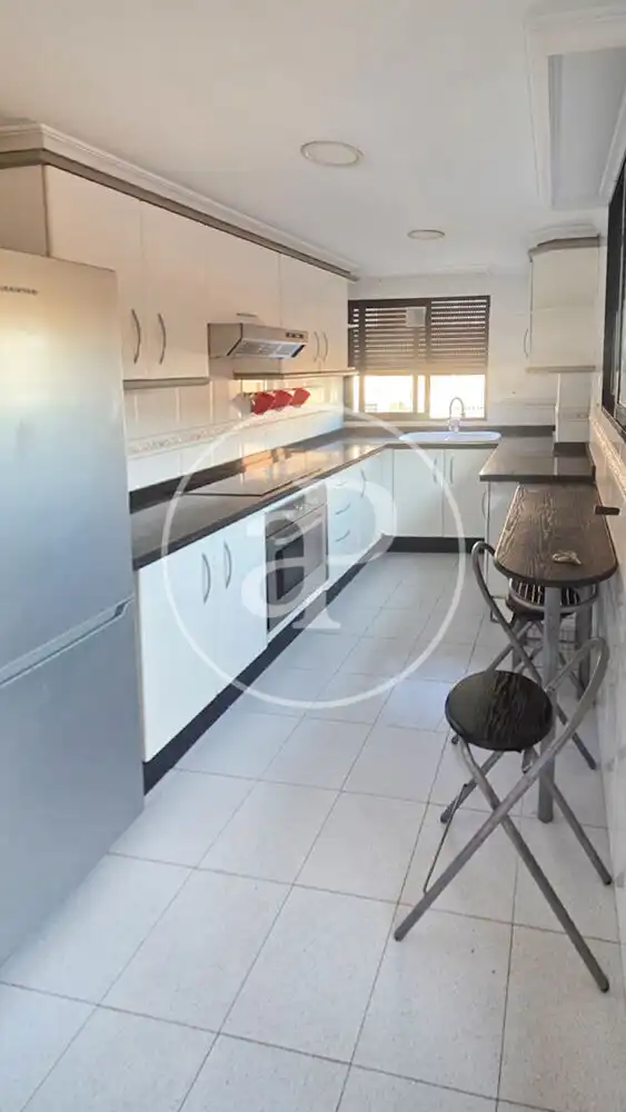 Cocina de Ático en venta en Picassent con Aire acondicionado, Calefacción y Jardín privado