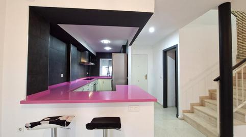 Foto 4 de Casa adosada en venda a Umbrete, Sevilla