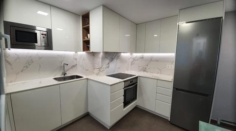 Foto 3 de Pis en venda a Rúa Do Conde de Torrecedeira, 58, Berbés - Peritos, Pontevedra