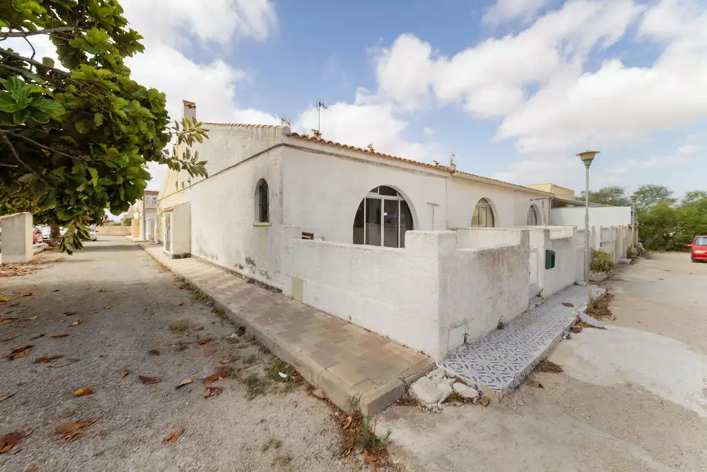 Semi-detached house for sale in C/ Lejona, imagen 16