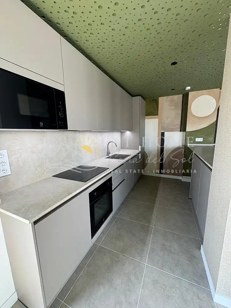 Kitchen of Apartments for sale in Rincón de la Victoria  with Terrace, Swimming Pool and Oven