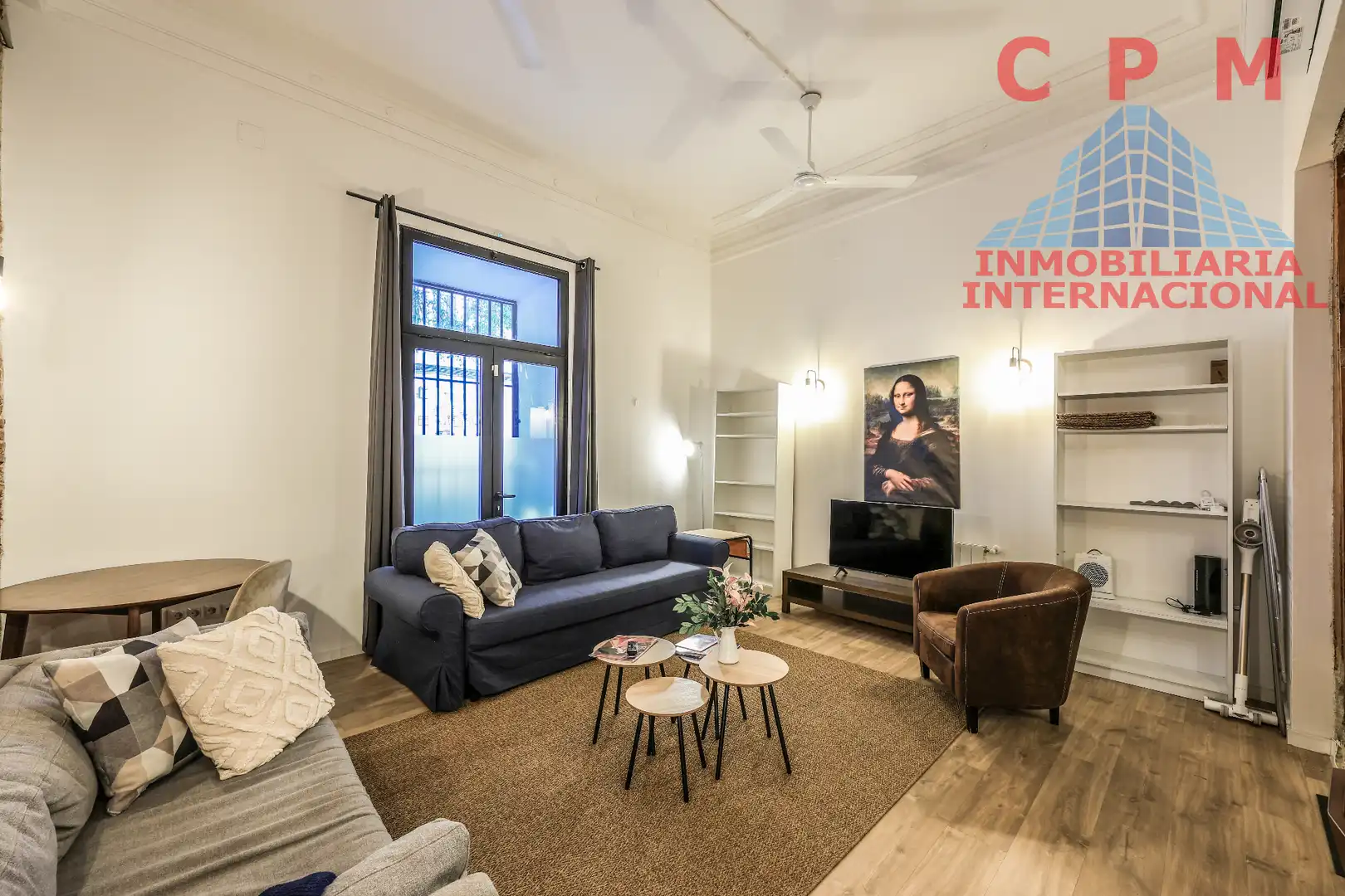 Living room of Flat for rent in Madrid  with Air Conditioner, Heating and Parquet flooring