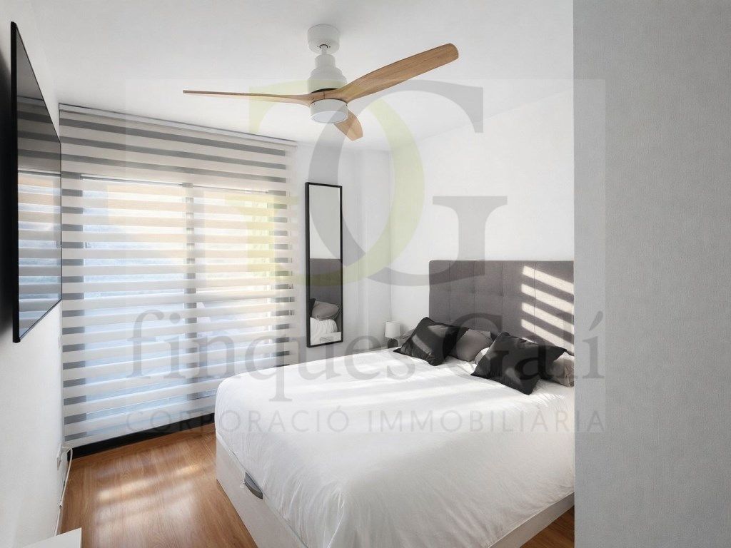 Dormitori de Pis en venda en Manresa amb Aire condicionat, Forn i Balcó