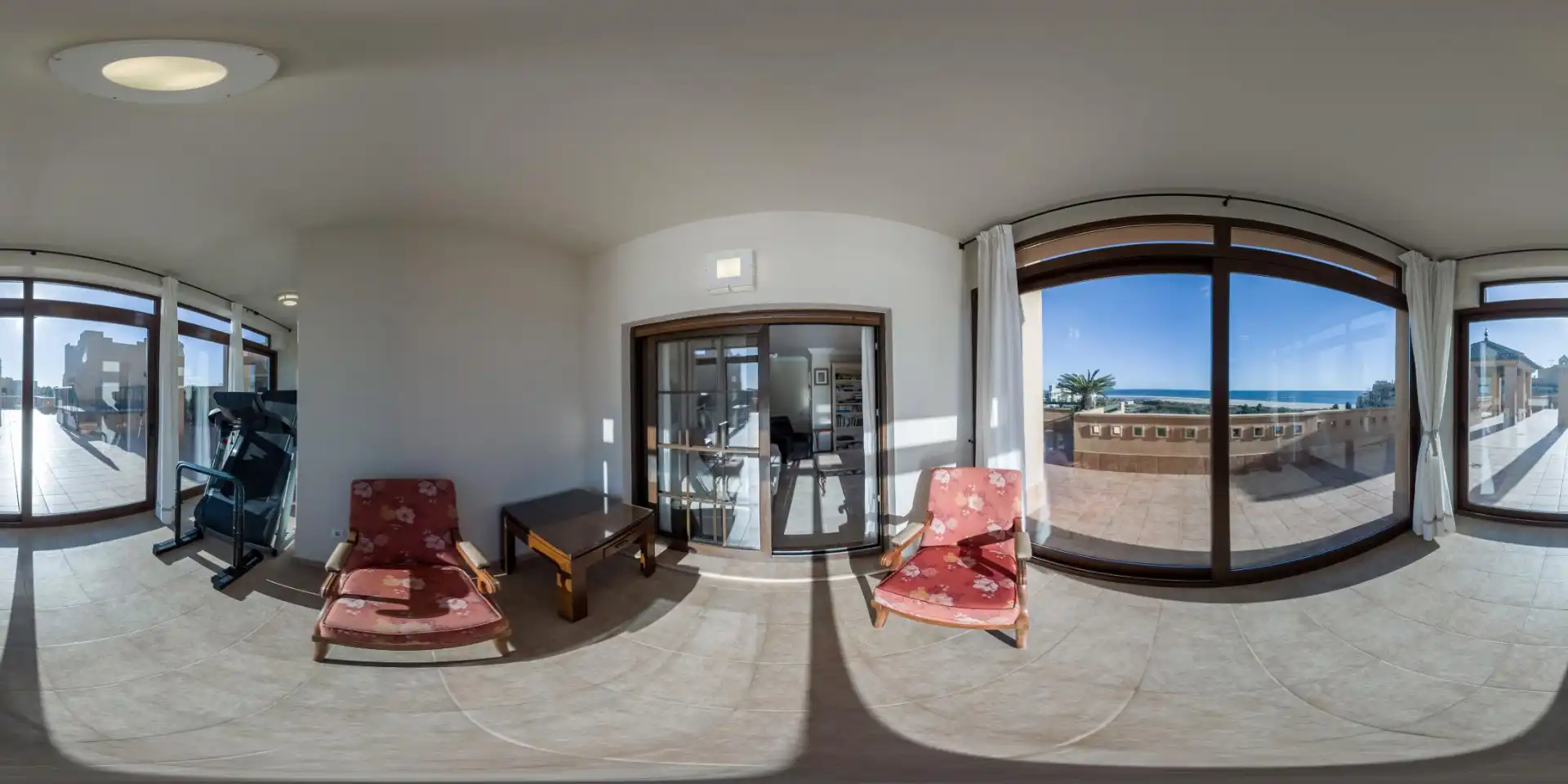 Wohnzimmer von Dachboden zum Verkauf in Ayamonte mit Terrasse, Abstellraum und Möbliert