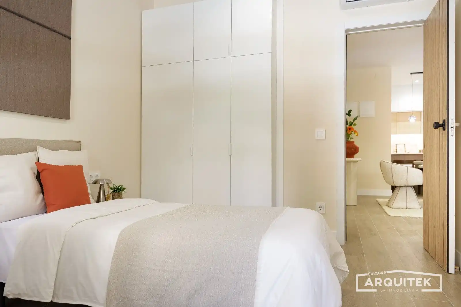 Bedroom of Flat for sale in Lleida  with Air Conditioner, Private garden and Terrace