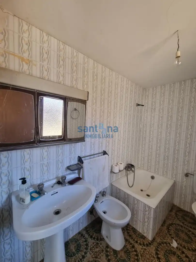 Baño de Casa o chalet en venta en Benavides con Calefacción, Jardín privado y Trastero
