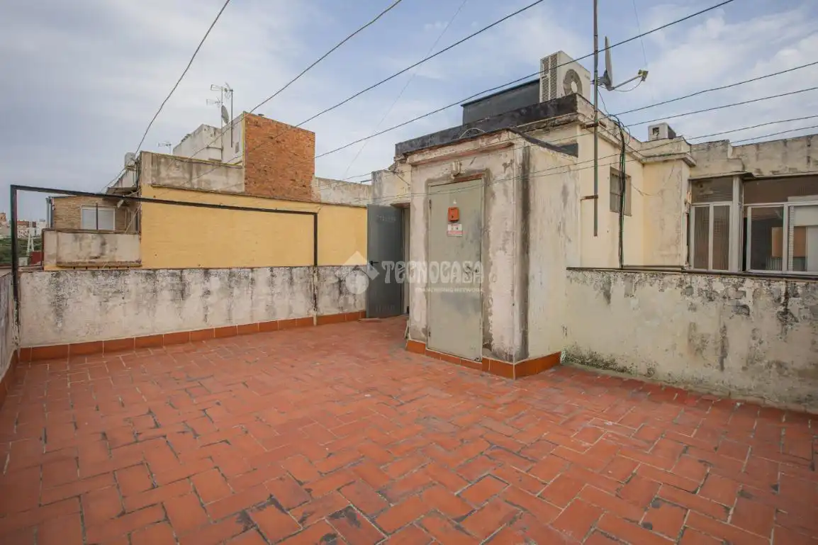 Terraza de Piso en venta en L'Hospitalet de Llobregat con Aire acondicionado y Calefacción
