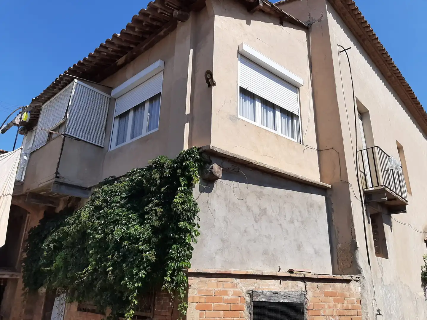 Vista exterior de Casa o xalet en venda en Ivars d'Urgell amb Jardí privat, Terrassa i Traster
