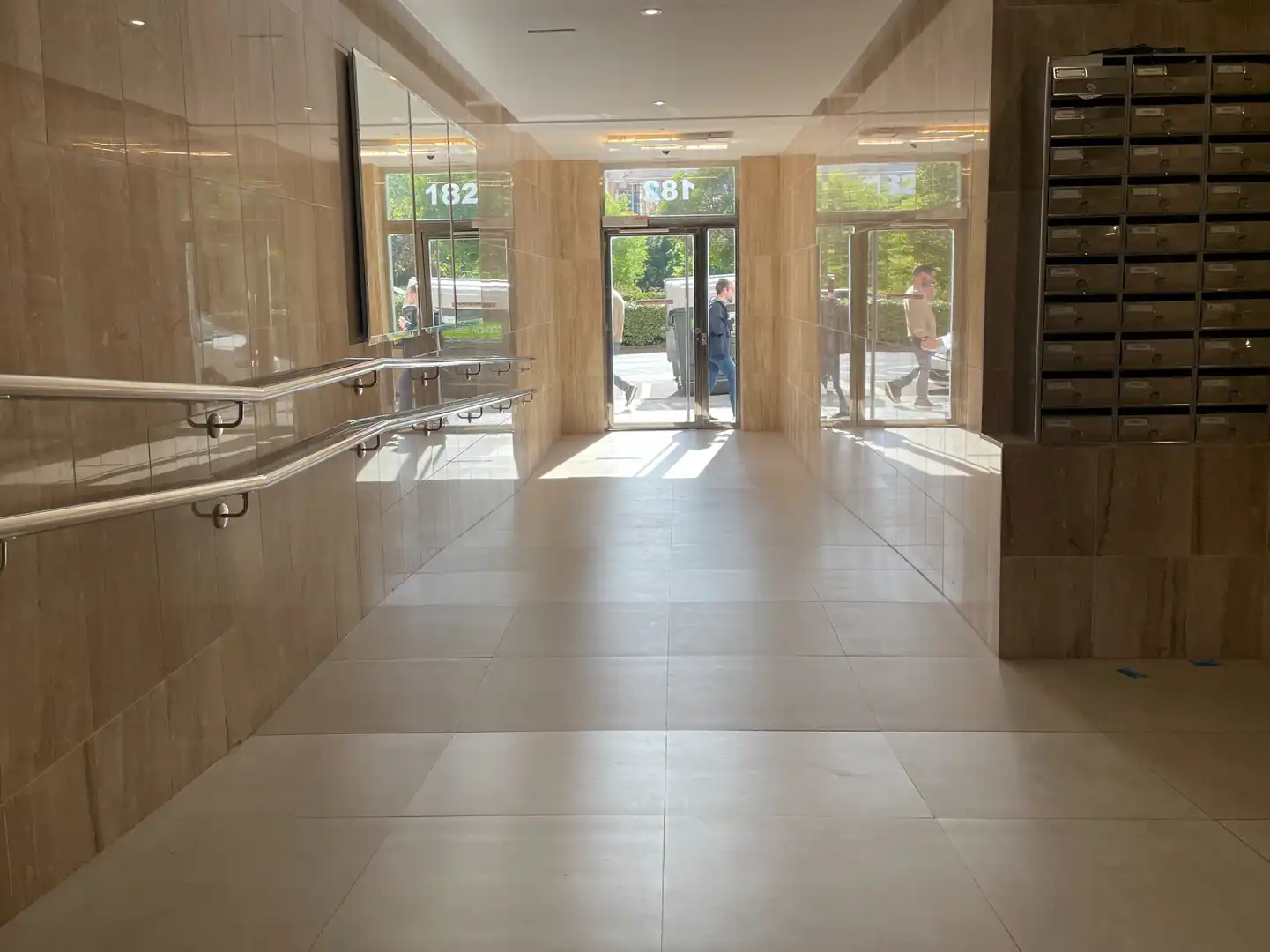 Piso en venta en Granada con Aire acondicionado, Parquet y Amueblado