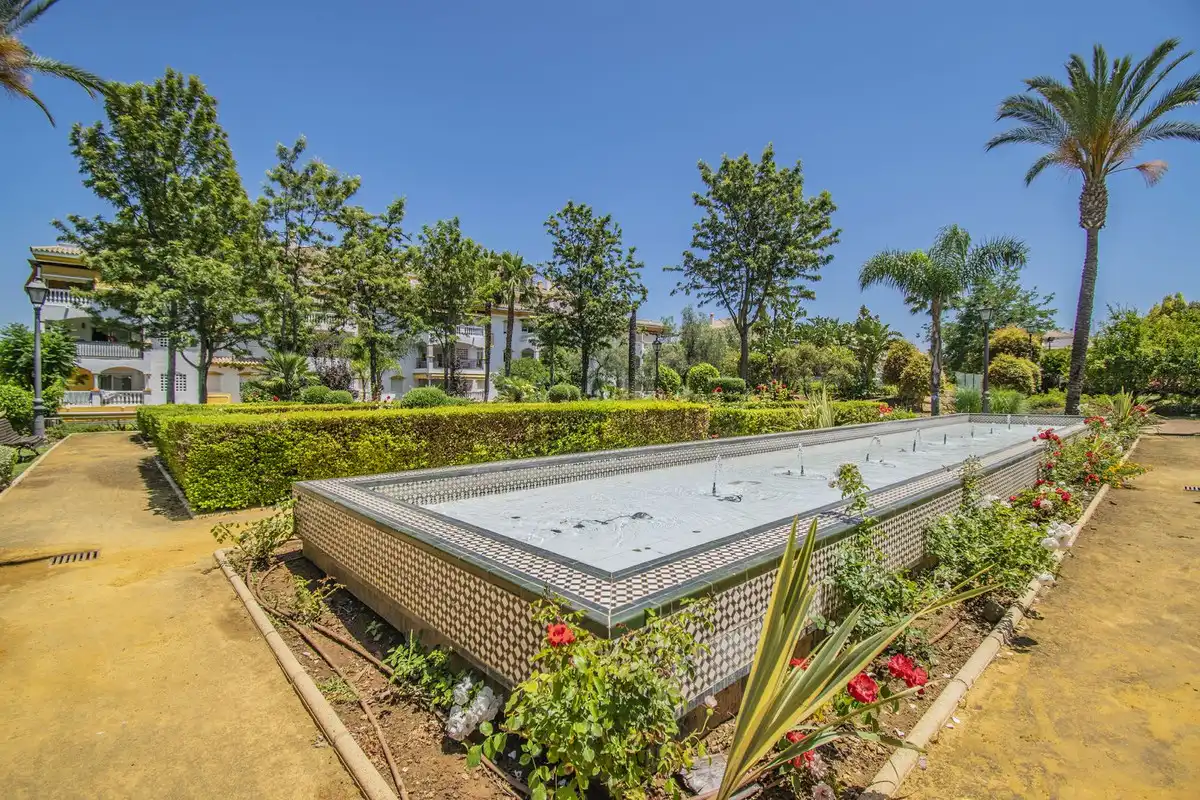 Apartment mit Pool zum Verkauf in Nueva Andalucía, imagen 18
