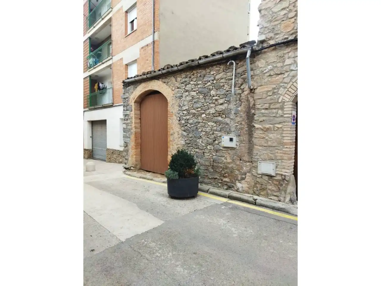 Vista exterior de Local de lloguer en Sant Martí de Tous
