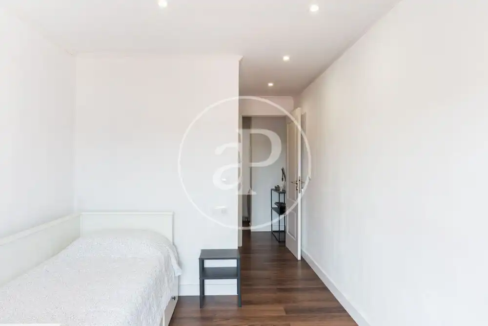 Habitación de Piso en venta en Valencia con Aire acondicionado, Calefacción y Terraza