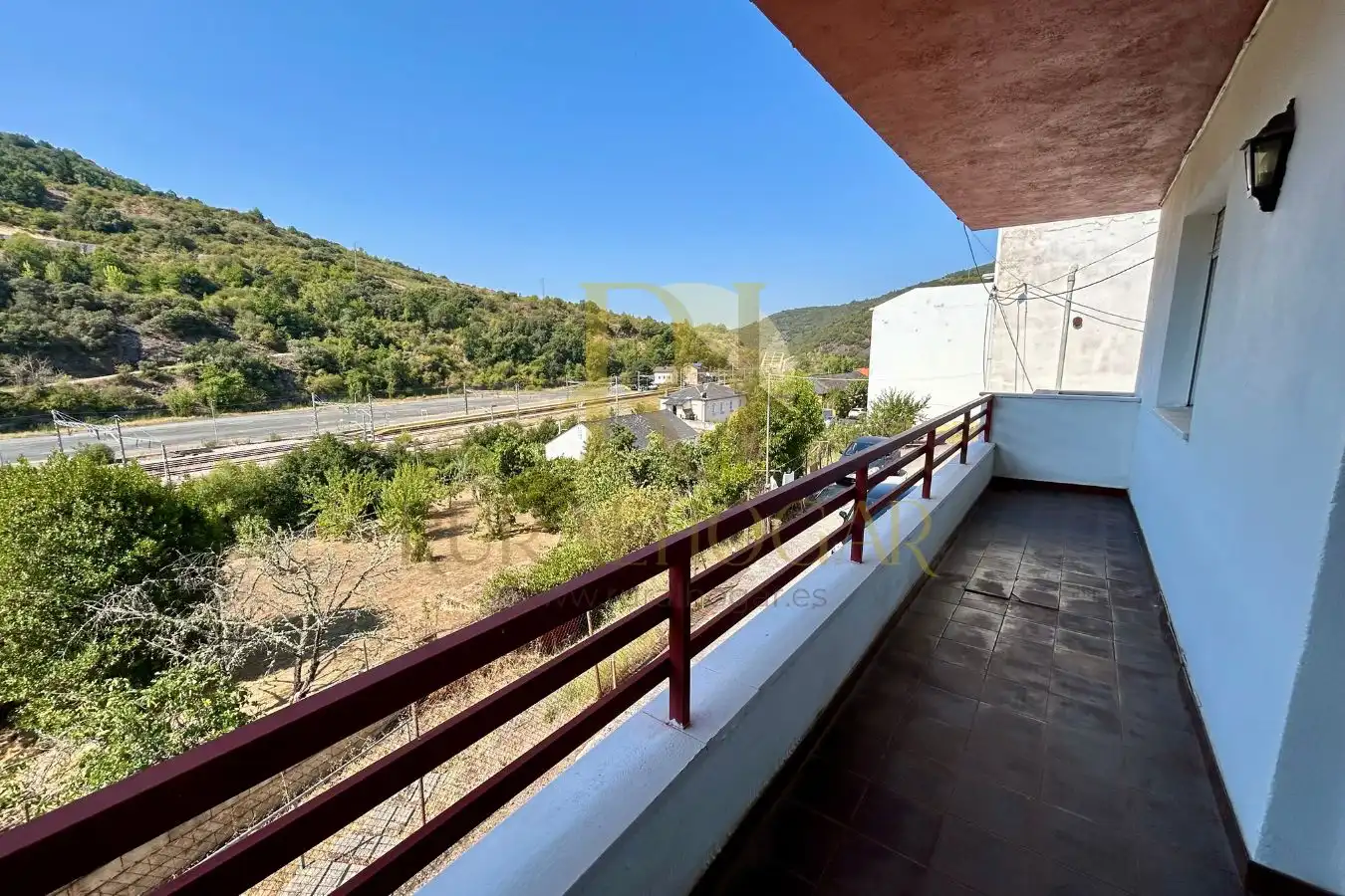 Terrassa de Casa o xalet en venda en Torre del Bierzo amb Terrassa i Moblat