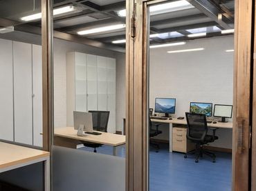 Oficina de lloguer a Calle LEBON 19