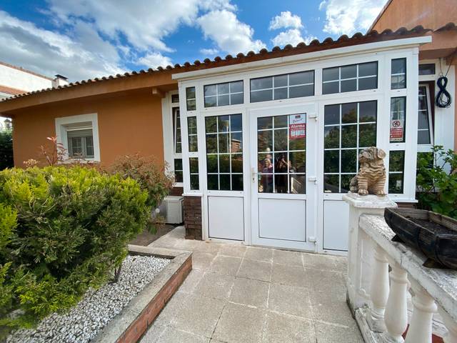 Casa-chalet en Venta en N/A en Chiloeches