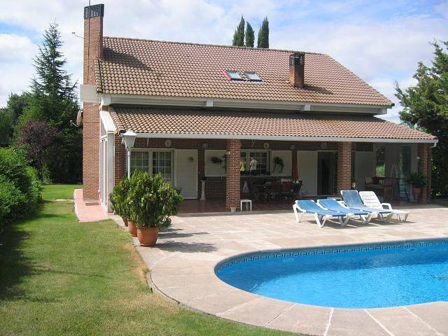 Casa-chalet en Venta en Valdecabañas