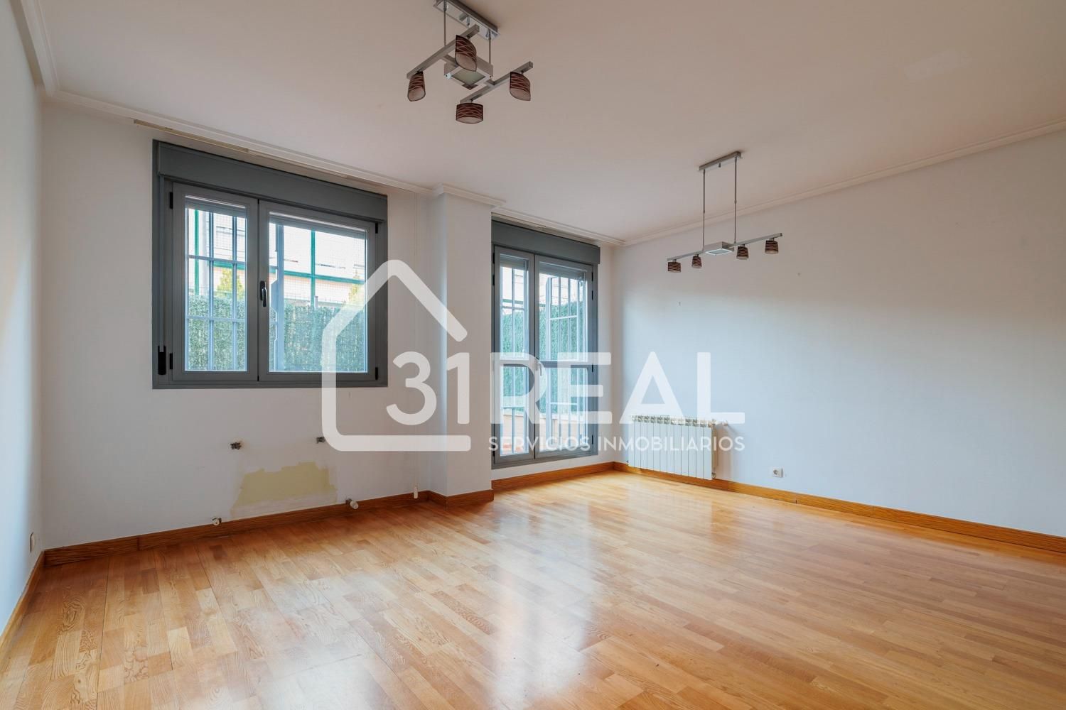 Sala d'estar de Pis en venda en  Madrid Capital amb Aire condicionat, Calefacció i Terrassa