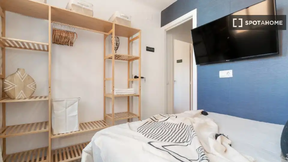 Room in El Carmel