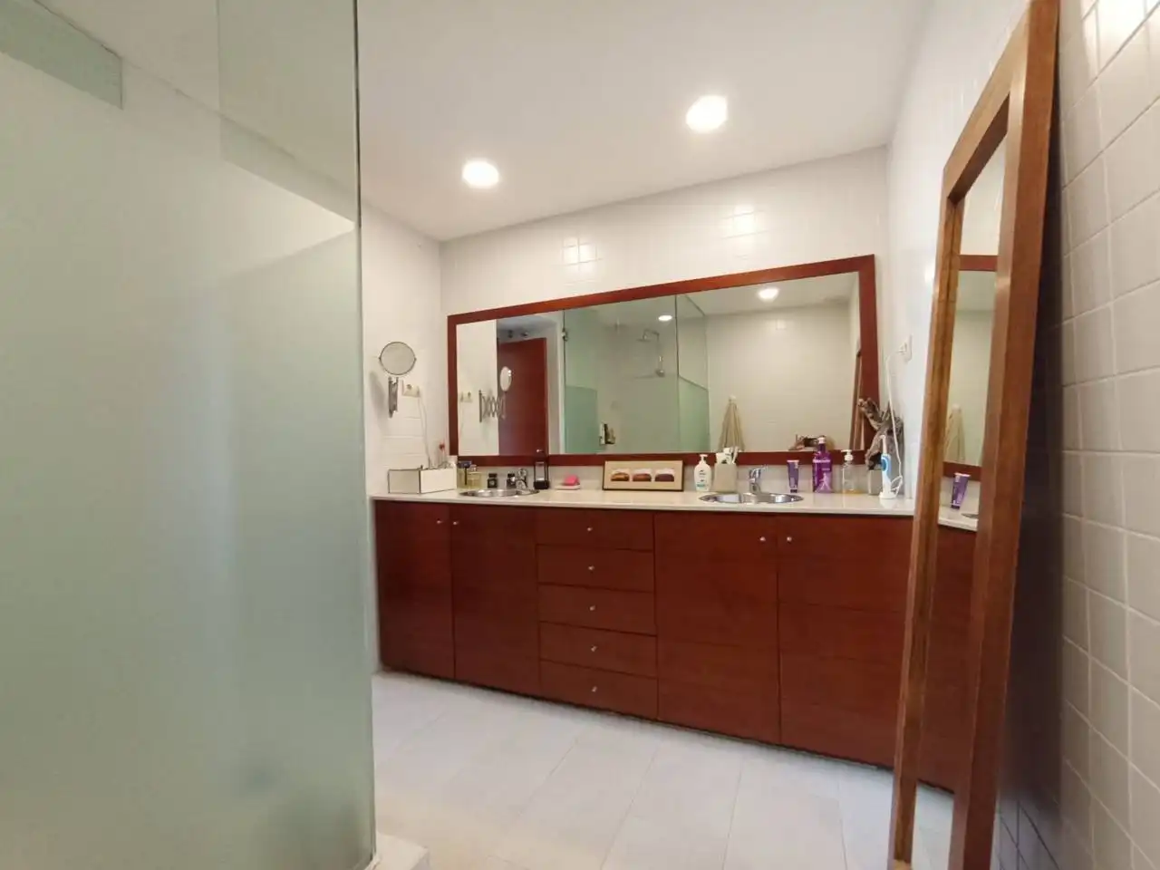 Badezimmer von Wohnung zur Miete in Sant Cugat del Vallès mit Klimaanlage, Heizung und Parkett