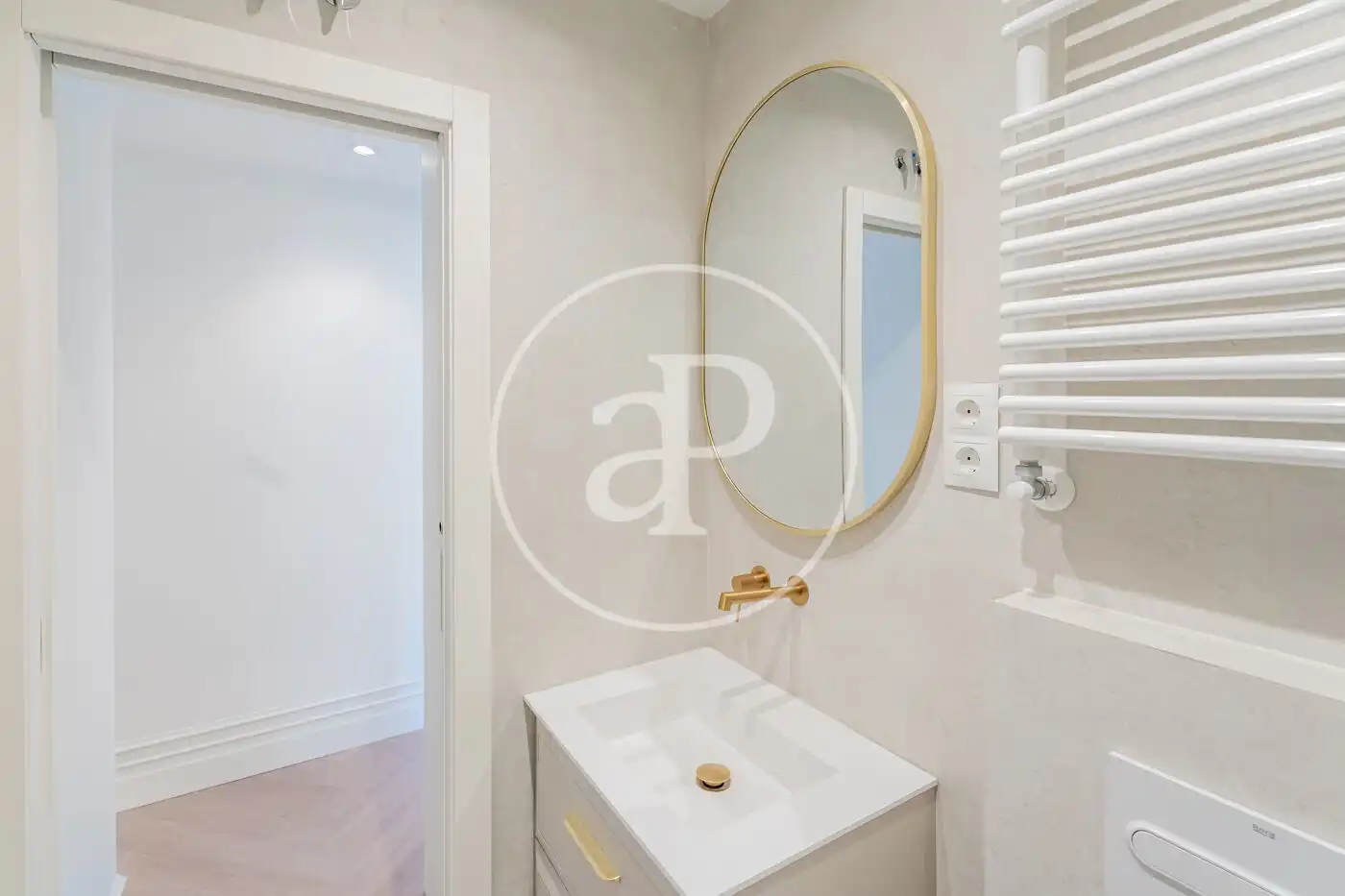 Bathroom of Attic for sale in Madrid  with Air Conditioner, Heating and Terrace