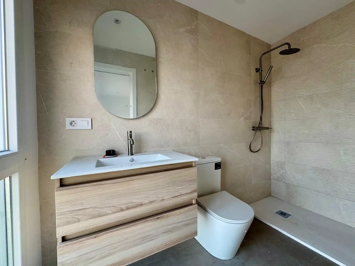 Bathroom of Duplexes for sale in Torremolinos  with Terrace, Storage room and Furnished