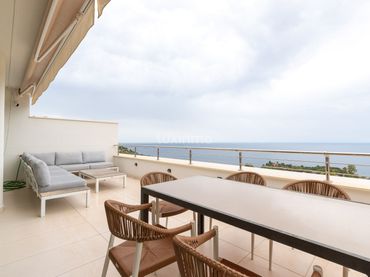 Appartamento con piscina in affitto a Altea Hills