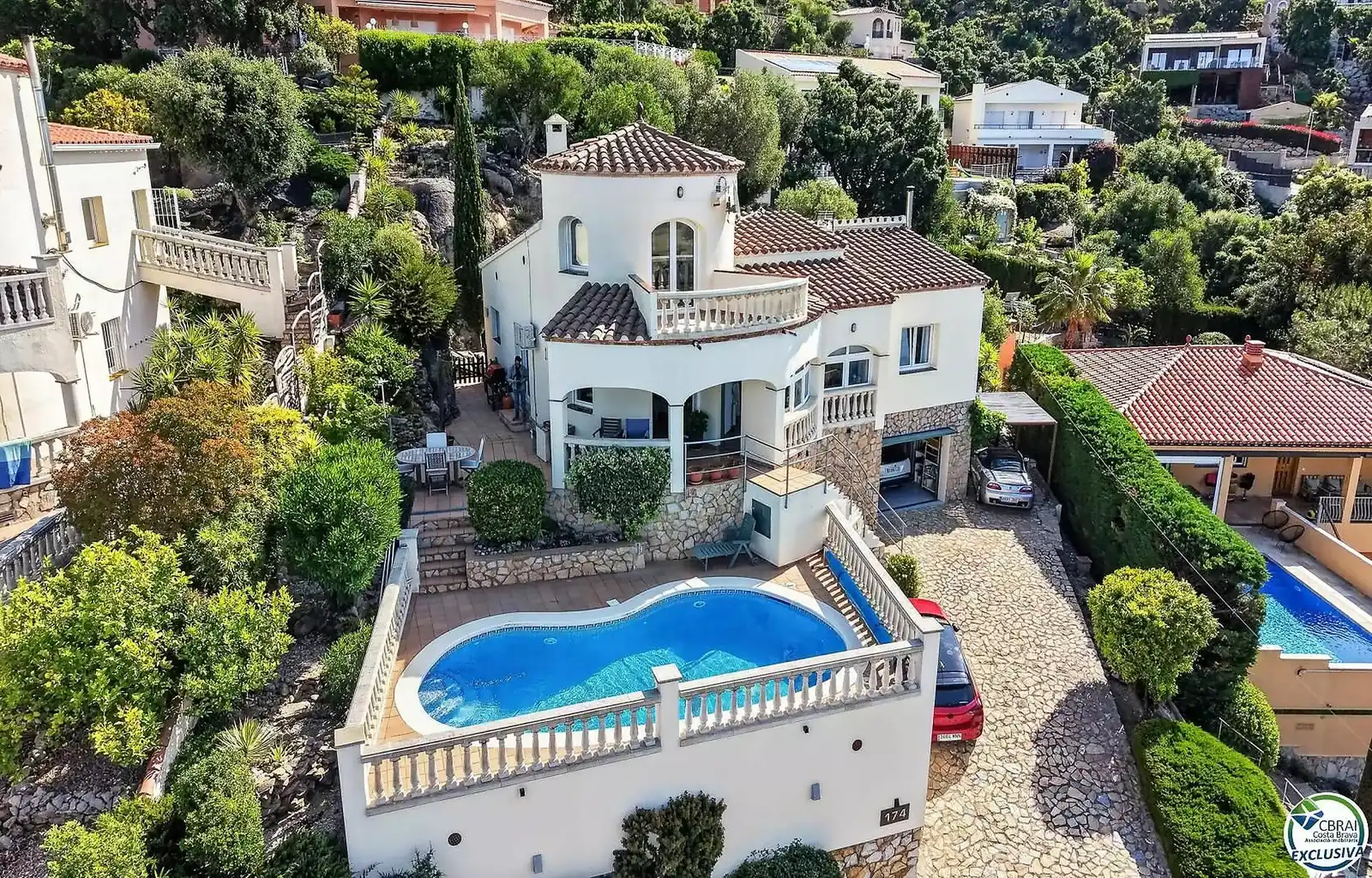 Casa amb piscina en venda a Belgica
