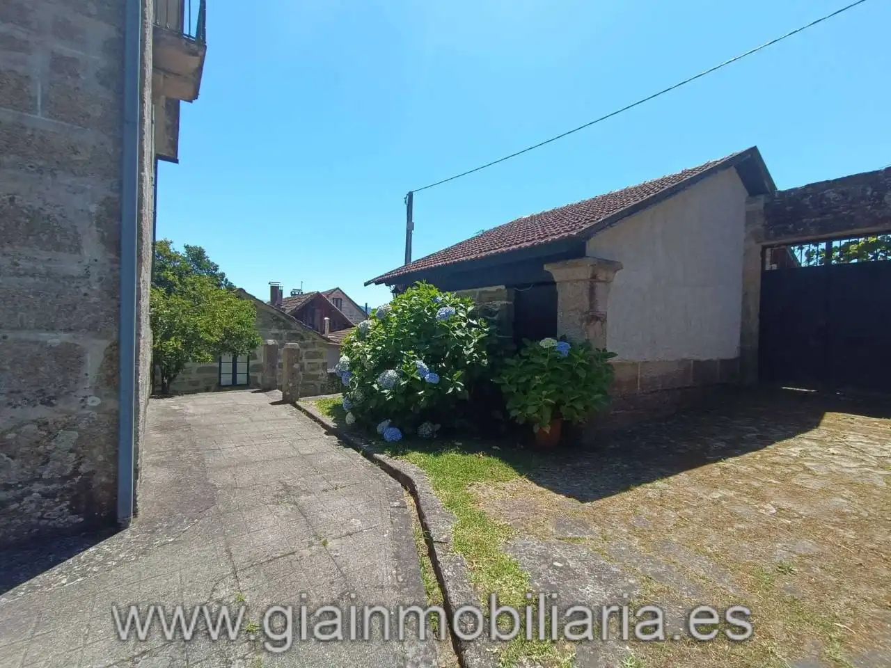 Vista exterior de Casa o chalet en venta en Mondariz con Calefacción, Jardín privado y Terraza
