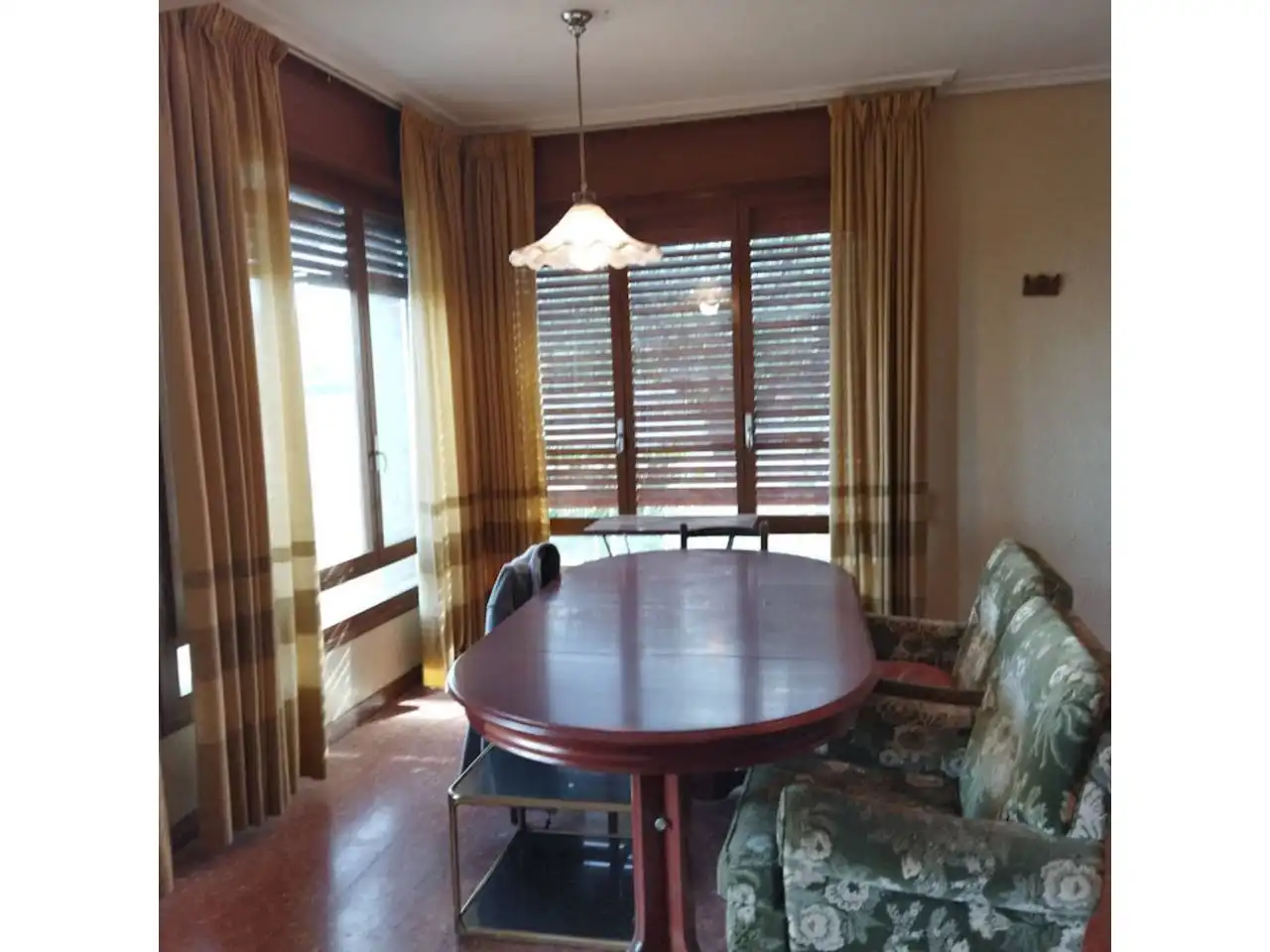Esszimmer von Haus oder Chalet zum Verkauf in Lardero mit Heizung und Privatgarten