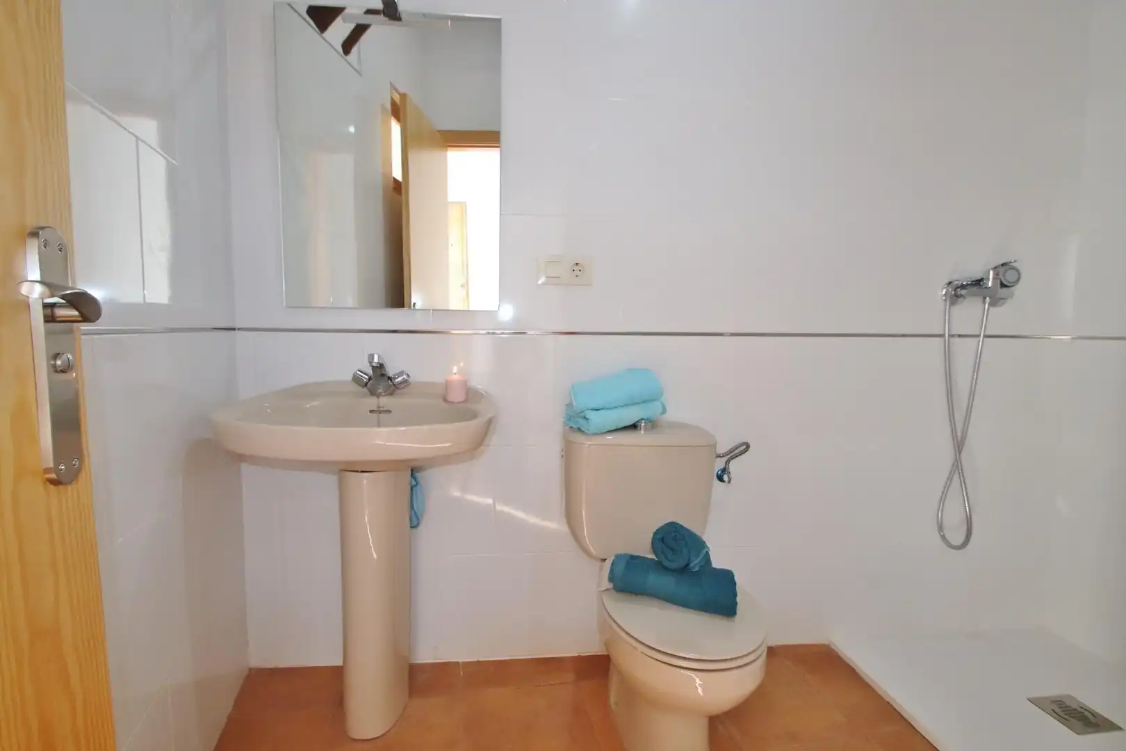 Badezimmer von Haus oder Chalet zum Verkauf in Nevada mit Terrasse und Balkon