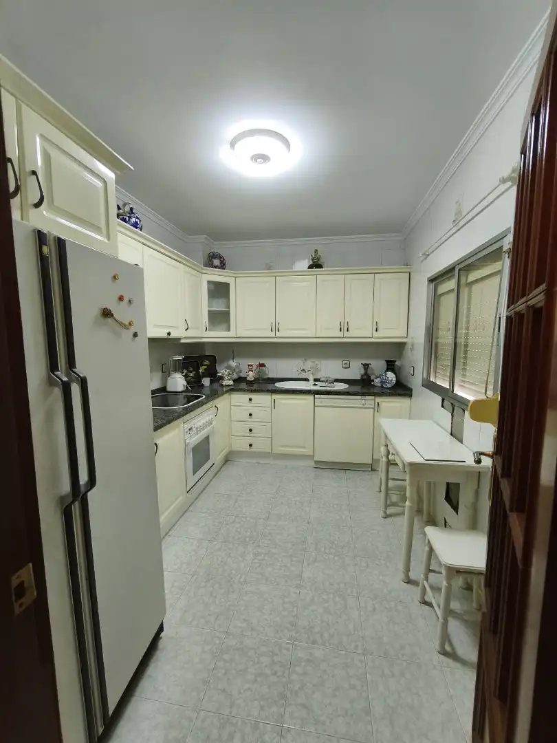 Cocina de Casa o chalet en venta en Sevilla con Terraza, Trastero y Amueblado