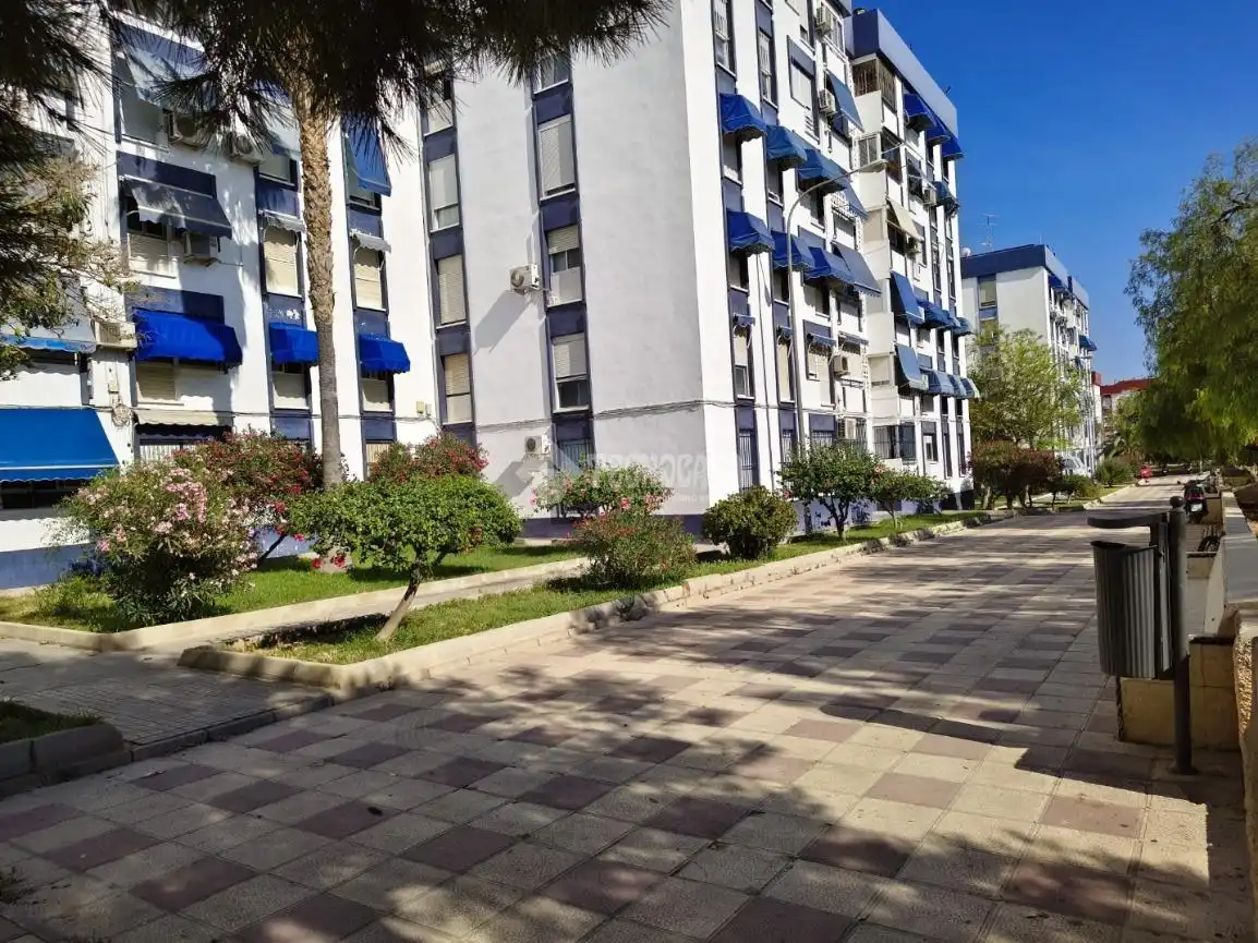 Exterior view of Flat for sale in Alicante / Alacant  with Air Conditioner and Balcony