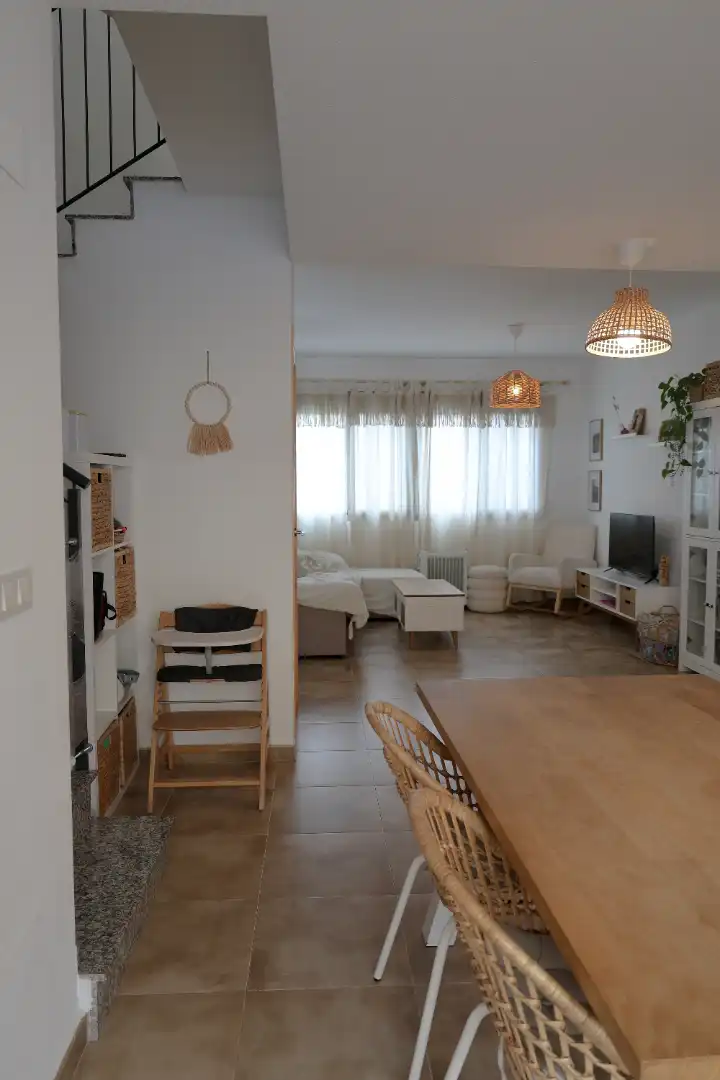Sala d'estar de Casa adosada en venda en Los Alcázares amb Aire condicionat, Calefacció i Jardí privat