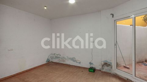 Foto 2 de Piso en venta en Santa Rosa, Santa Coloma de Gramenet