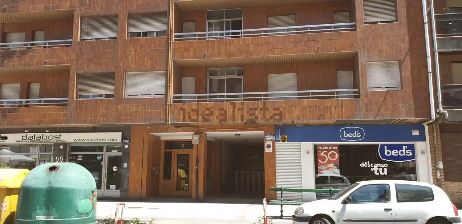 Einzelparkplatz zum Verkauf in Calle Alluitz 1