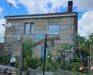 Vista exterior de Casa o xalet en venda en Ourense Capital  amb Calefacció, Jardí privat i Terrassa