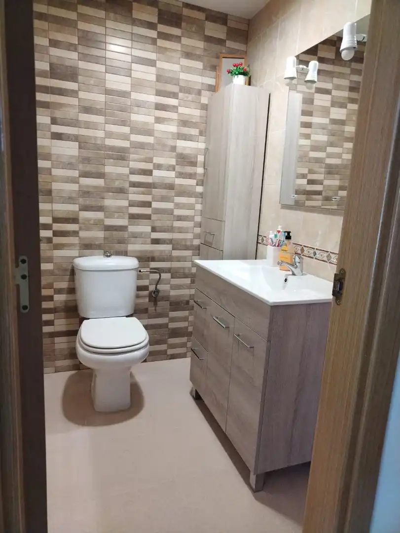 Baño de Piso en venta en Algeciras con Trastero