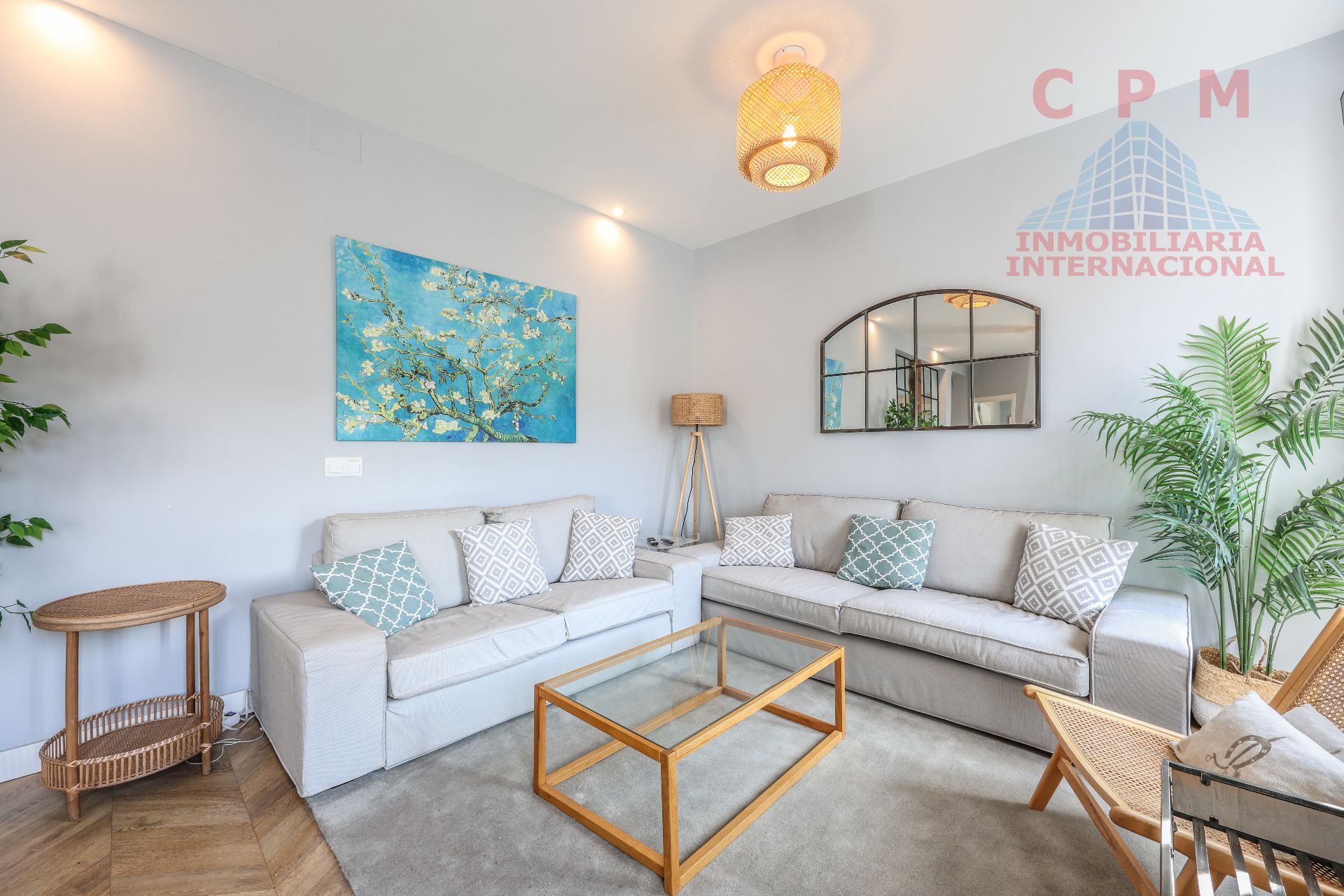Flat to rent in Trafalgar