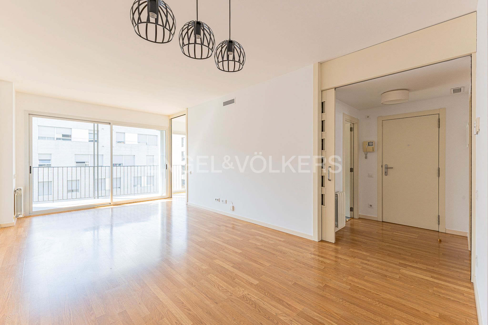 Living room of Apartment for sale in Sant Feliu de Llobregat  with Air Conditioner, Heating and Parquet flooring