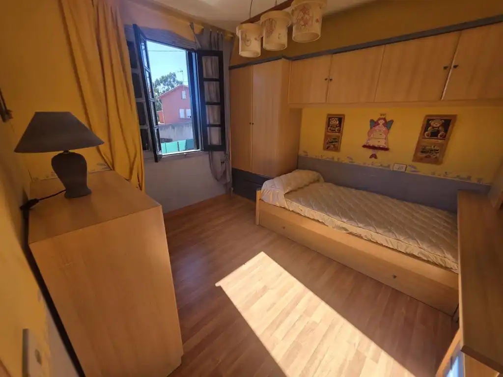 Bedroom of Houses for sale in Boiro  with Heating, Private garden and Parquet flooring