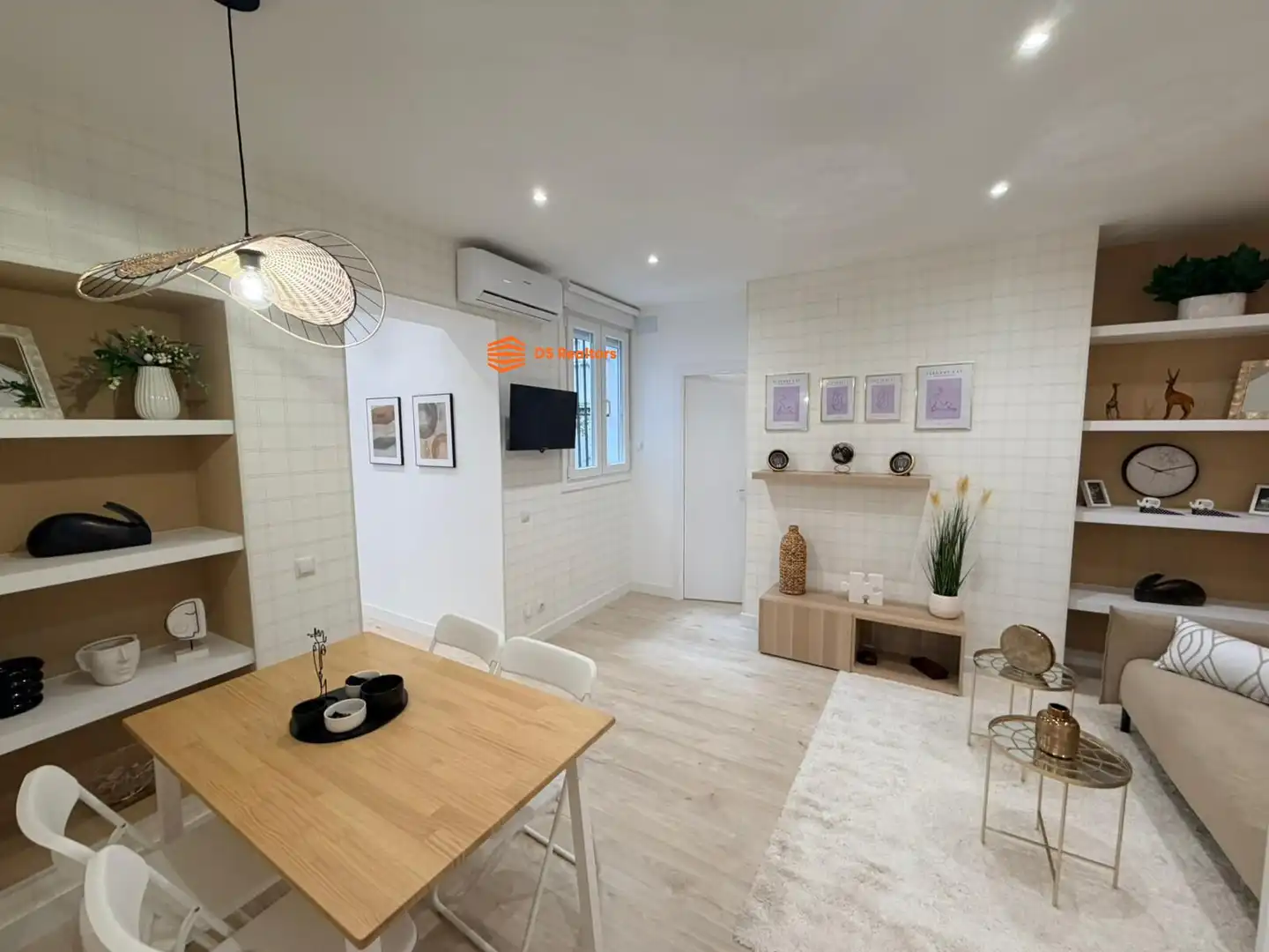 Wohnzimmer von Erdgeschoss zum Verkauf in Madrid mit Heizung und Möbliert