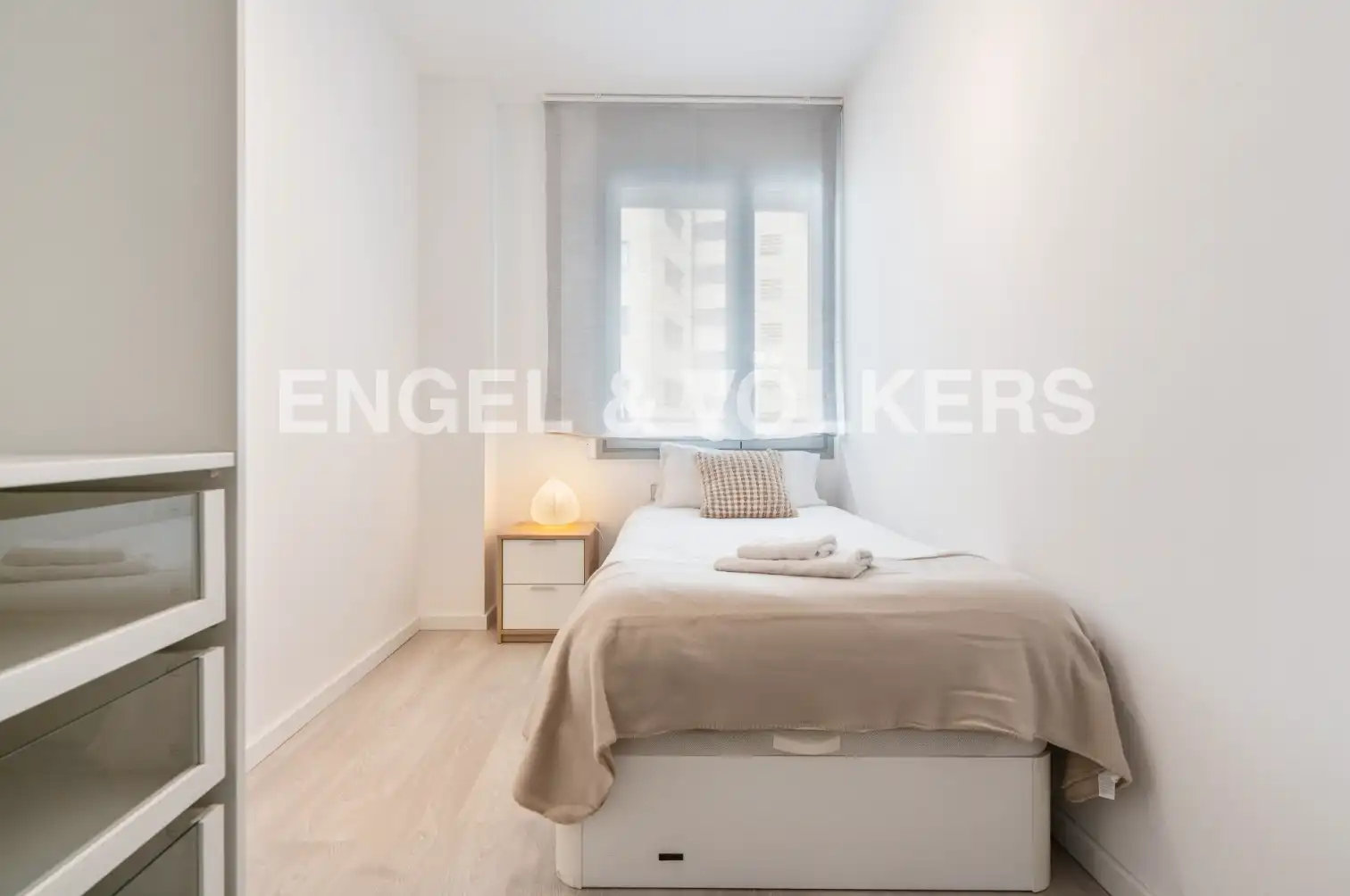 Bedroom of Flat for rent in Barcelona  with Air Conditioner, Heating and Parquet flooring